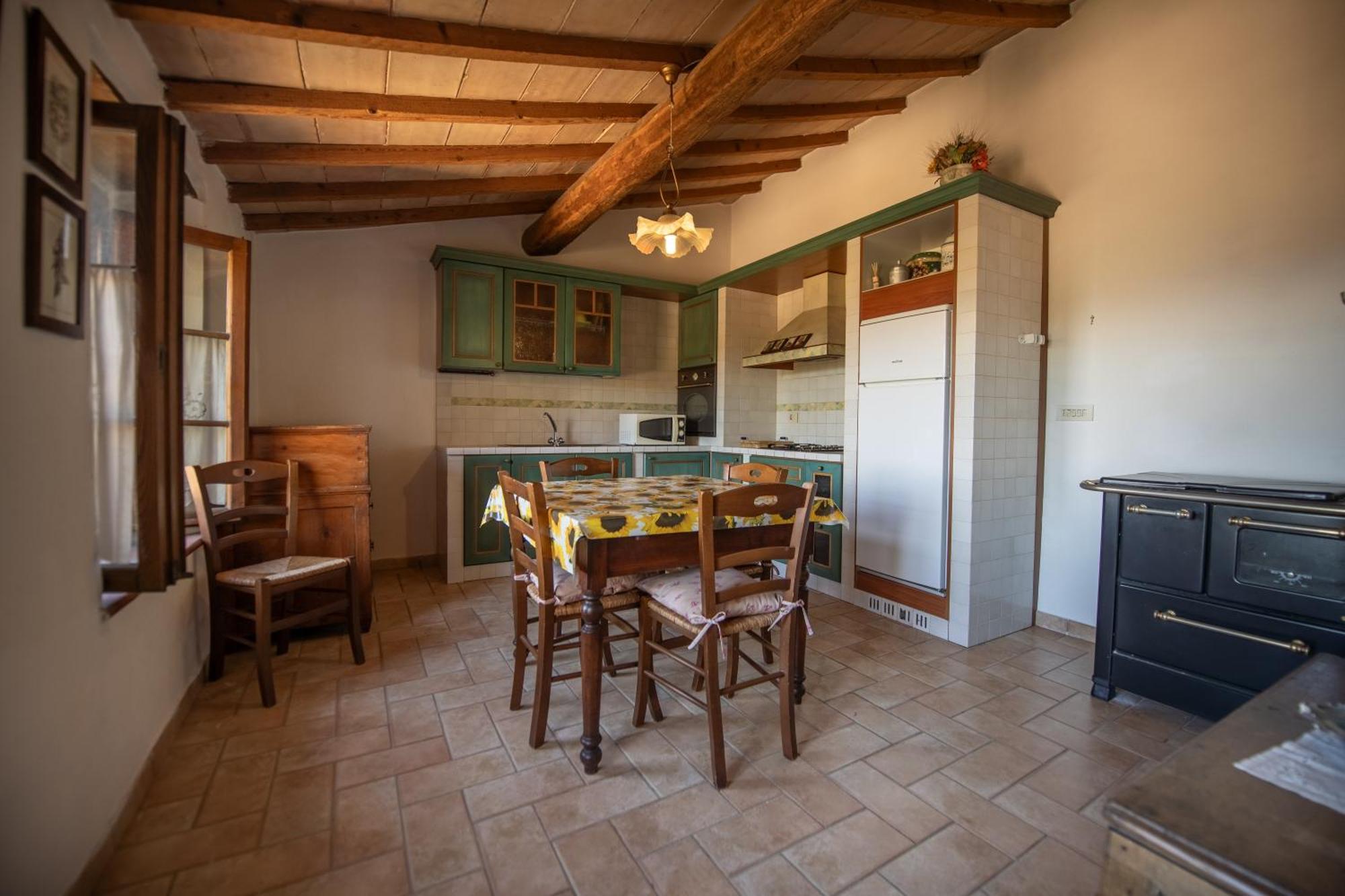 Agriturismo Antico Borgo Montacuto Pari Dış mekan fotoğraf