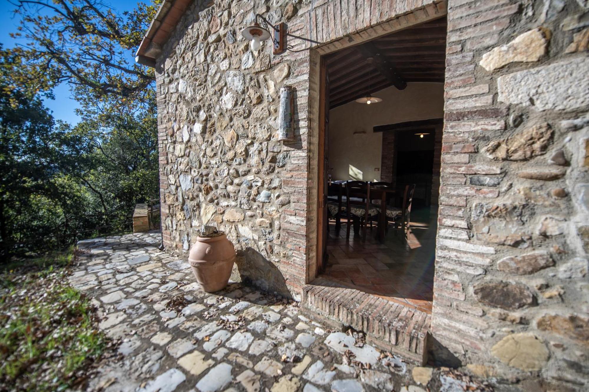 Agriturismo Antico Borgo Montacuto Pari Oda fotoğraf
