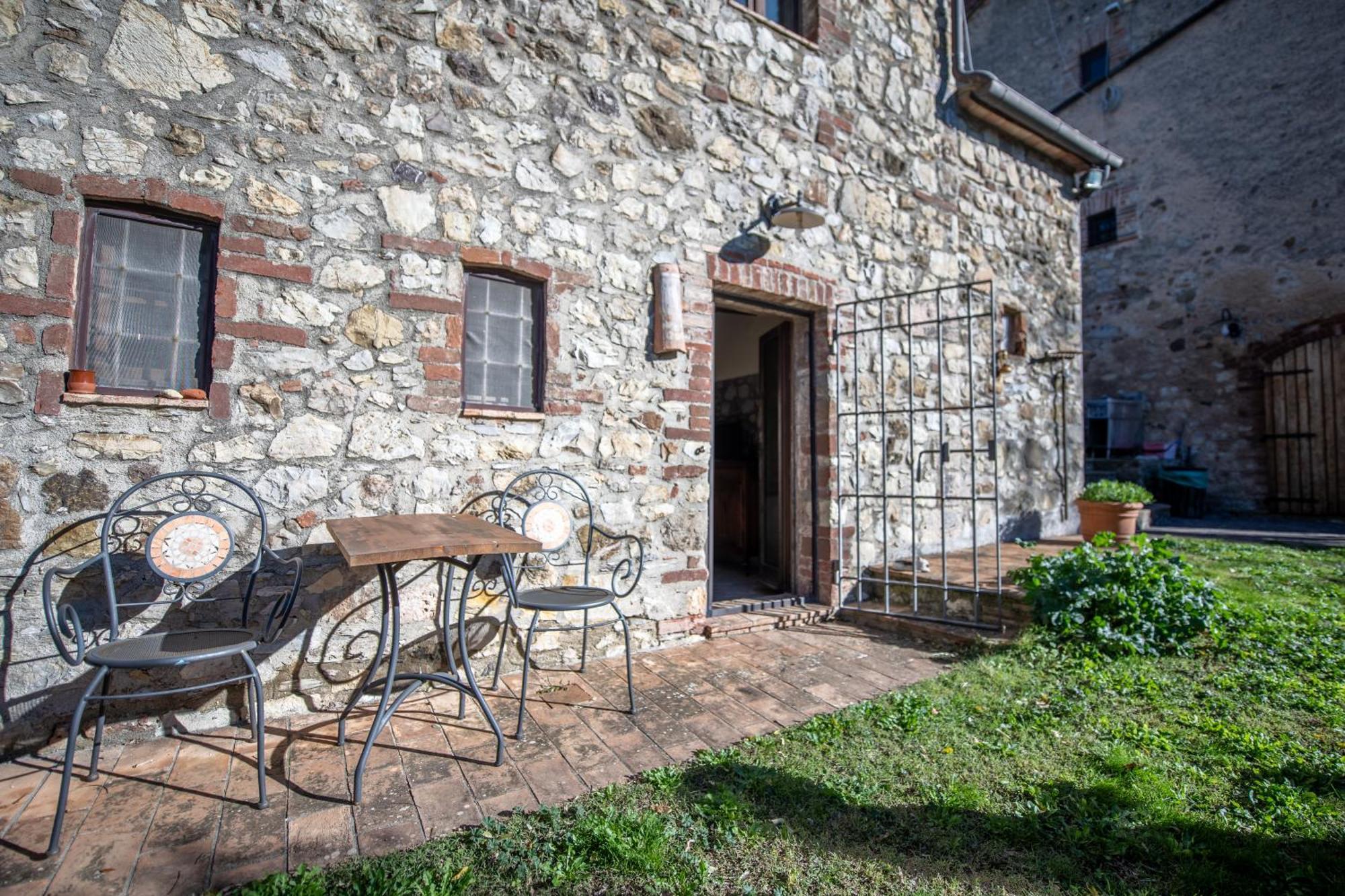 Agriturismo Antico Borgo Montacuto Pari Oda fotoğraf